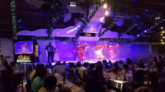 Latin Show